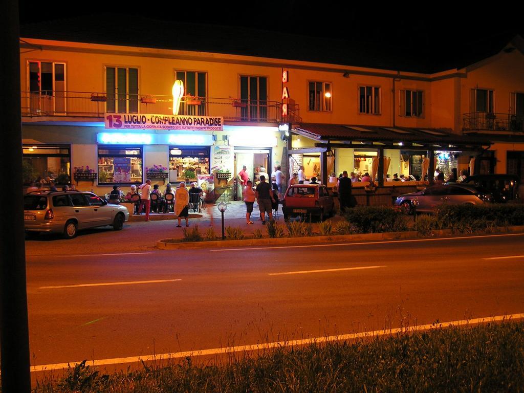 Hotel Paradise Bruzolo Екстериор снимка