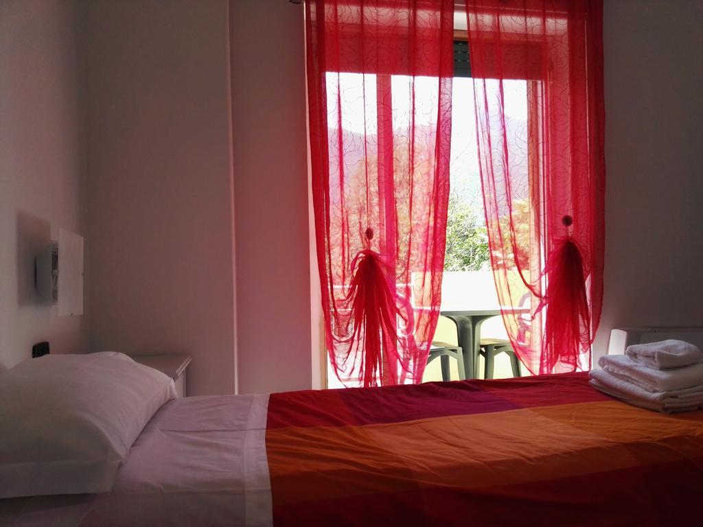Hotel Paradise Bruzolo Екстериор снимка